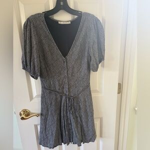 Abercrombie & Fitch Gray Patterned Midi Dress | Size Small Tall